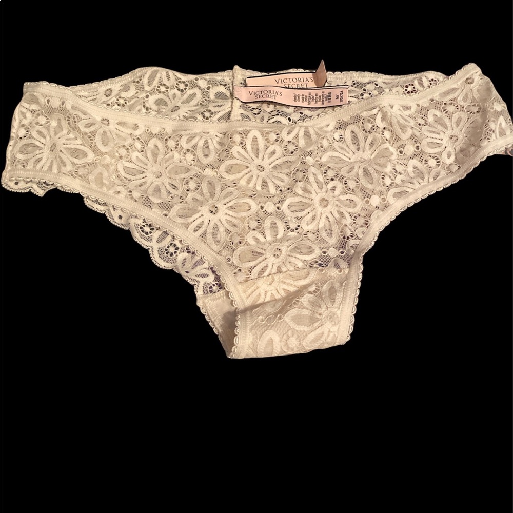 New Victoria’s Secret lace cheeky Pattie’s